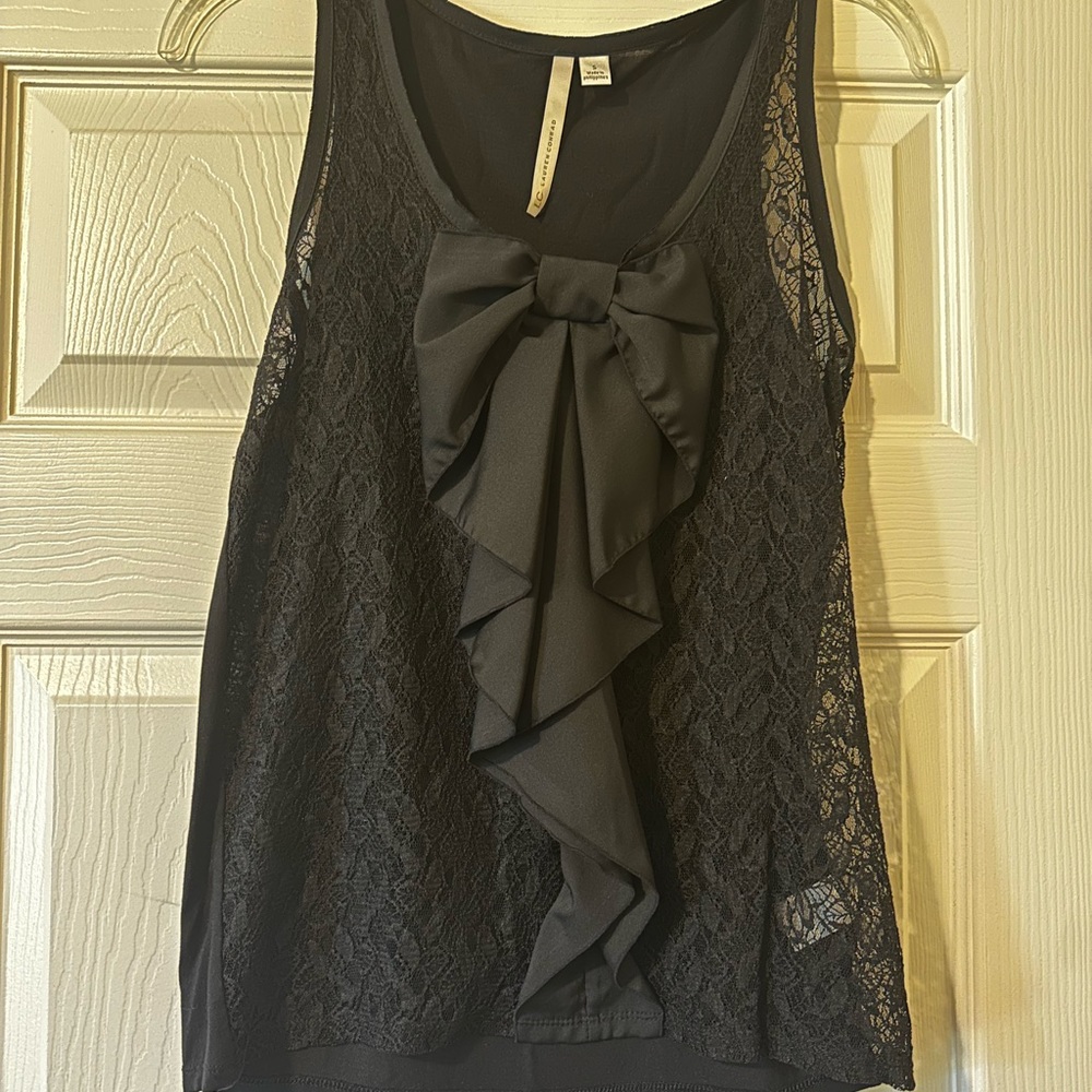 Lauren Conrad blouse